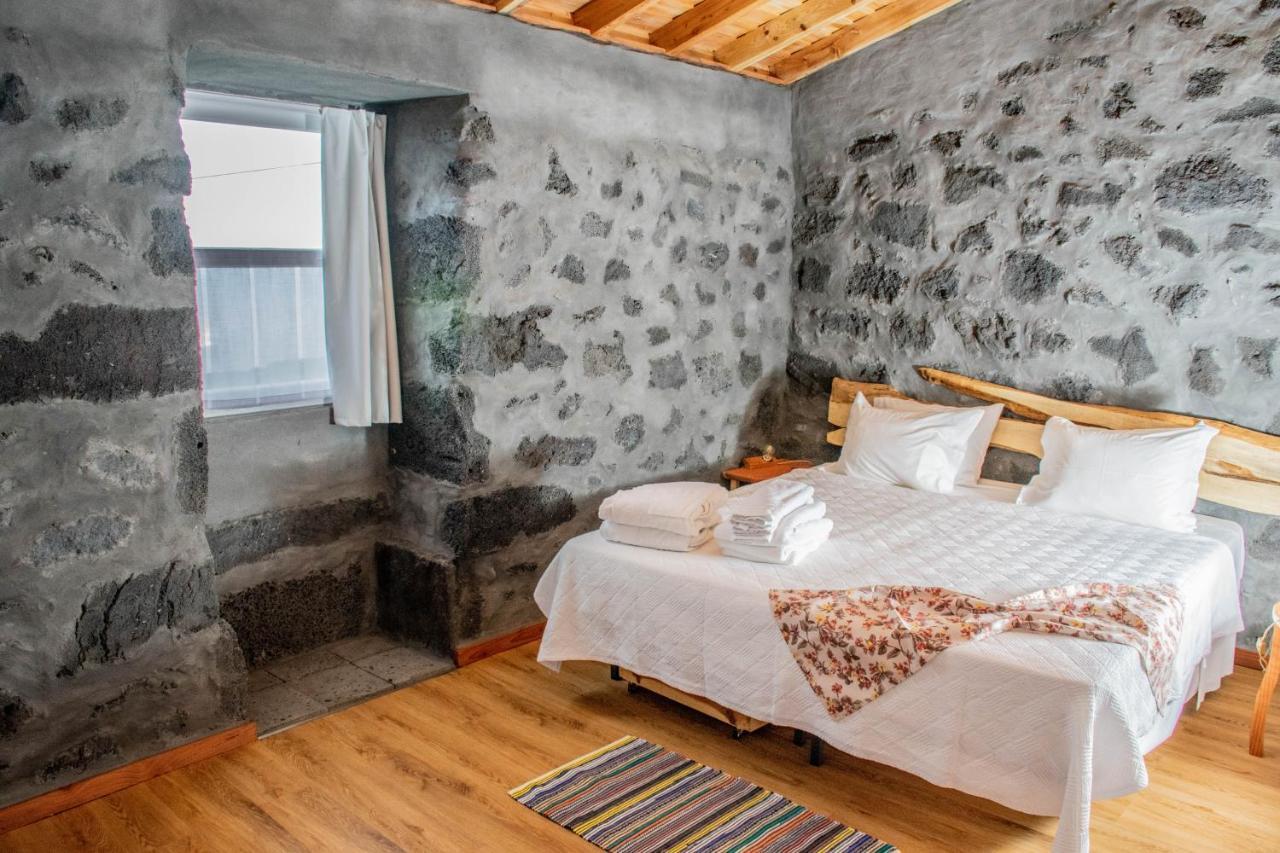 Aldeia Da Gingeira Villa *